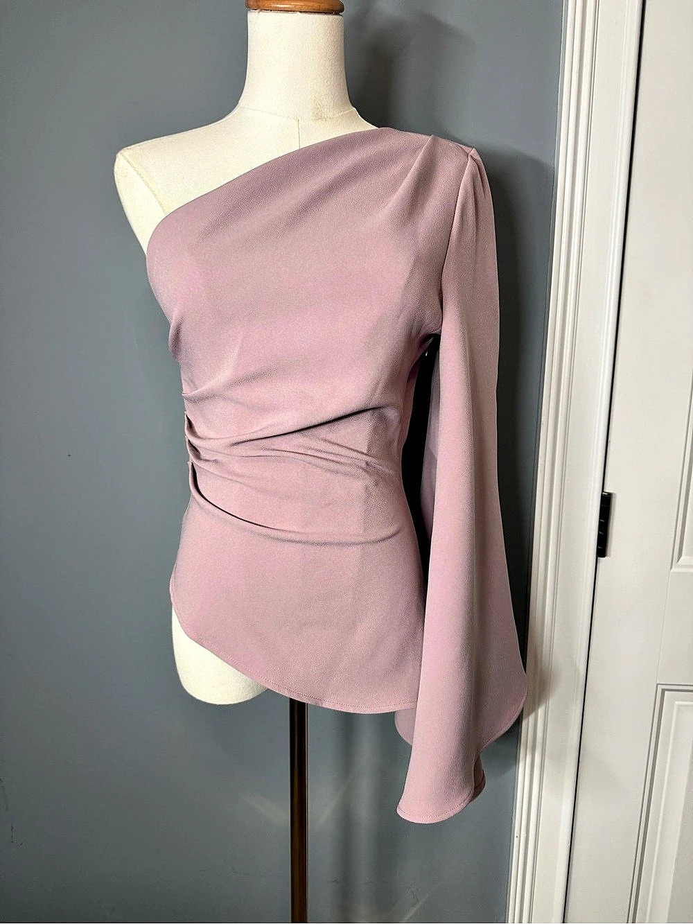 NWT Mac Duggal Asymmetrical One-Shoulder Top - 2
